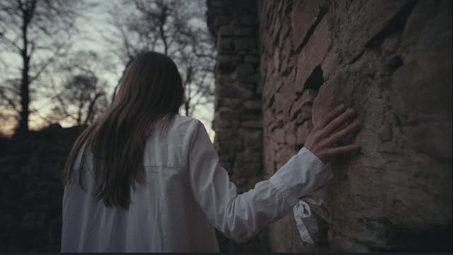 NAH AM TOD – image 2
